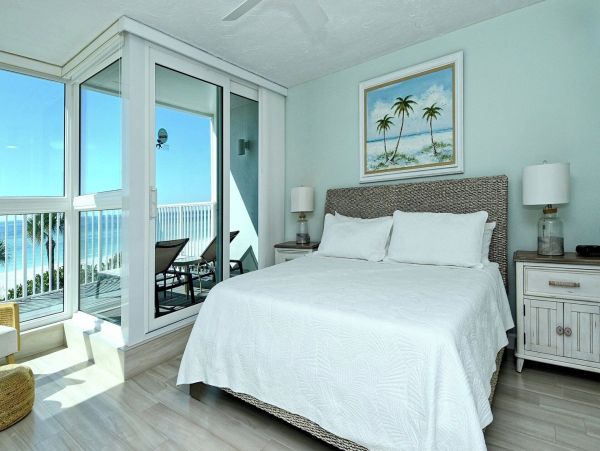 Longboat Key Beachfront Townhome Rental - Sarasota Luxury Island Accommodations