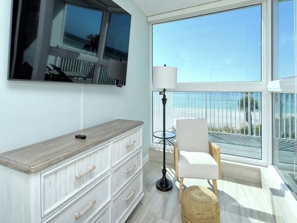 Longboat Key Beachfront Townhome Rental - Sarasota Luxury Island Accommodations