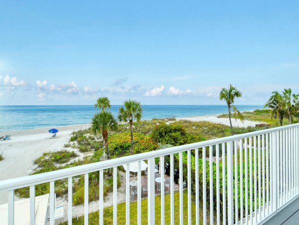 Longboat Key Beachfront Townhome Rental - Sarasota Luxury Island Accommodations