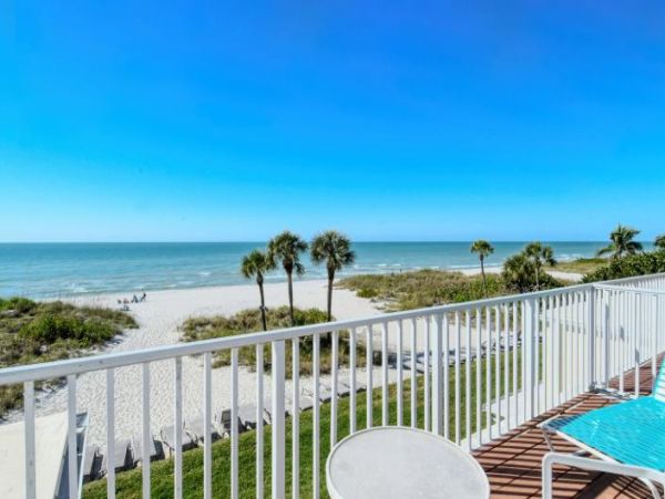 Longboat Key Vacation Condo with Full Gulf Views RARE FIND