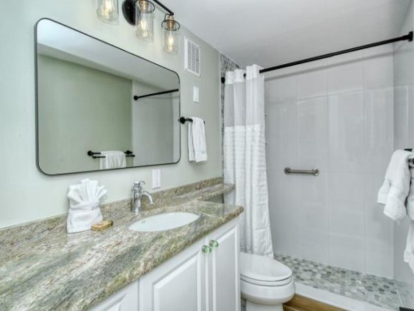 Longboat Key Vacation Condo with Full Gulf Views RARE FIND