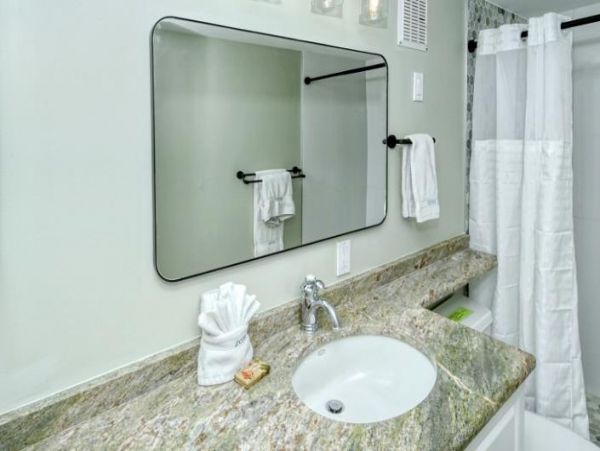Longboat Key Vacation Condo with Full Gulf Views RARE FIND