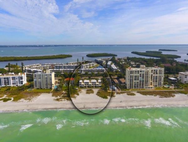 Direct beachfront Walk Out Rental Longboat Key