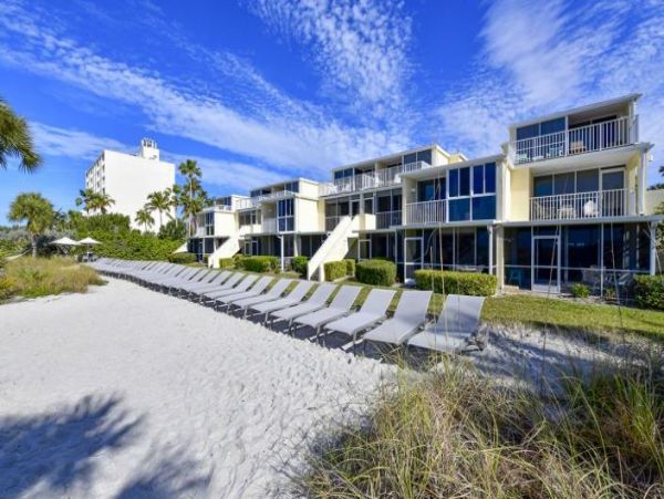 Direct beachfront Walk Out Rental Longboat Key