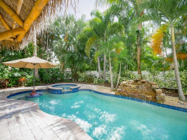 Anna Maria 7 Bedroom Vacation Rental Sleeps 14 Private Pool