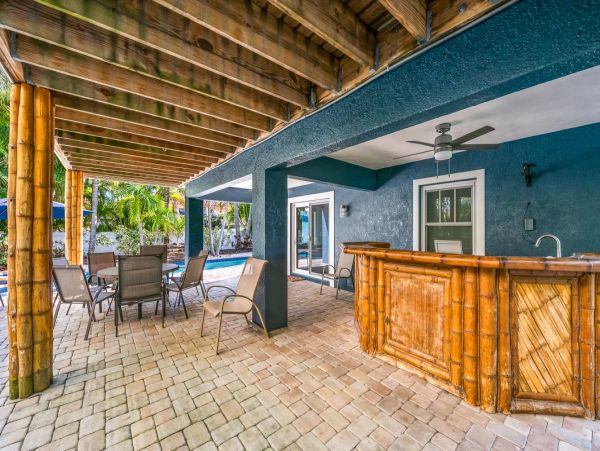 Anna Maria 7 Bedroom Vacation Rental Sleeps 14 Private Pool