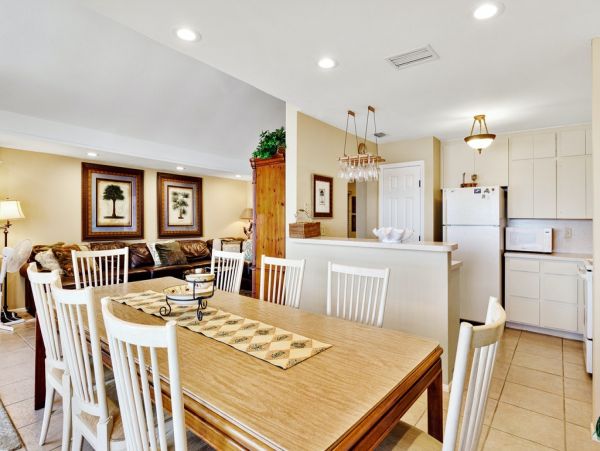 Three Bedroom Full Gulf of Mexico Views a Wow Condo