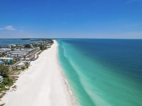 Three Bedroom Full Gulf of Mexico Views a Wow Condo