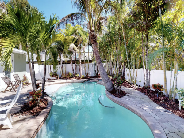 Luxury Anna Maria Vacation Rental 4 Bedrooms Plus Den