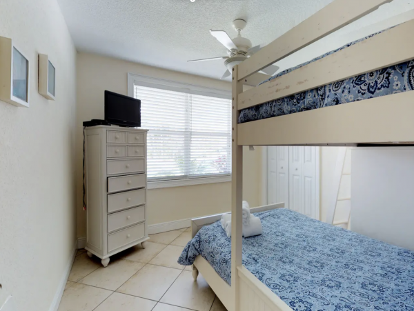 Luxury Anna Maria Vacation Rental 4 Bedrooms Plus Den
