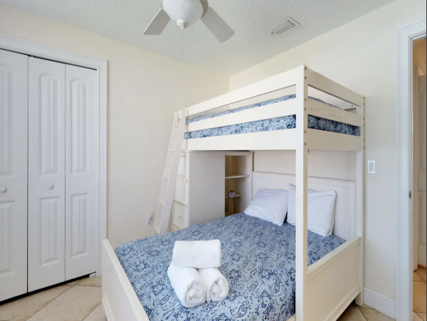 Luxury Anna Maria Vacation Rental 4 Bedrooms Plus Den