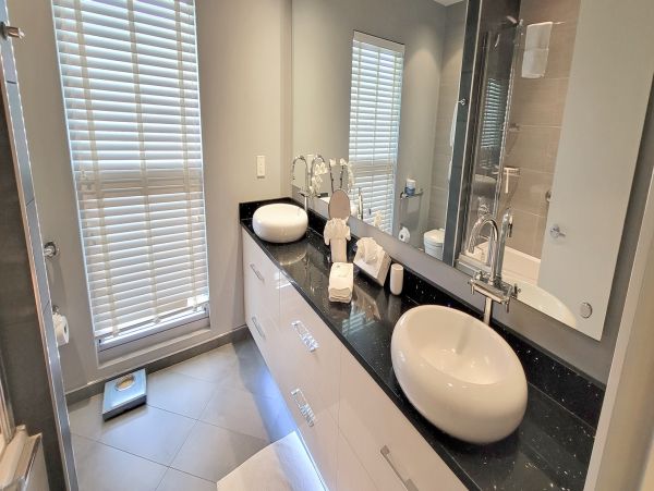 Four Bedroom Vacation Rental in Longboat Key Sleeps 7
