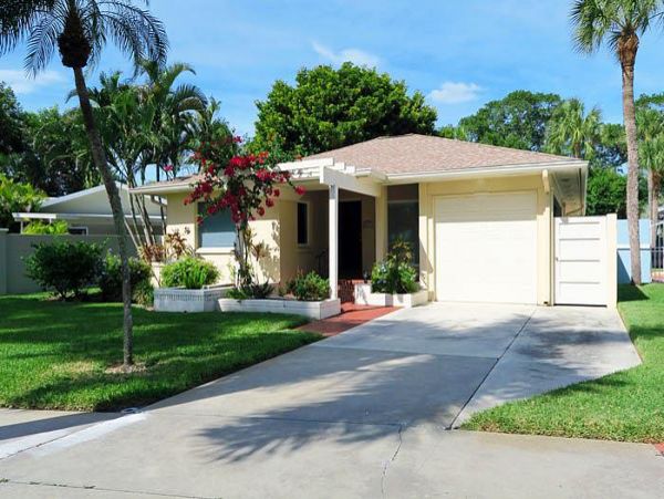 Lido Key Three Bedroom Rental Property