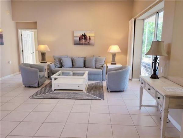 St Armands Circle Vacation Rental Home Sleeps 8