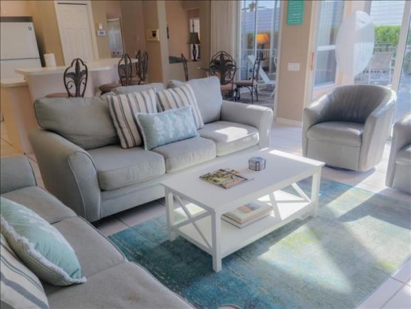 St Armands Circle Vacation Rental Home Sleeps 8