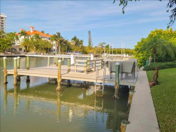 St Armands Circle Vacation Rental Home Sleeps 8