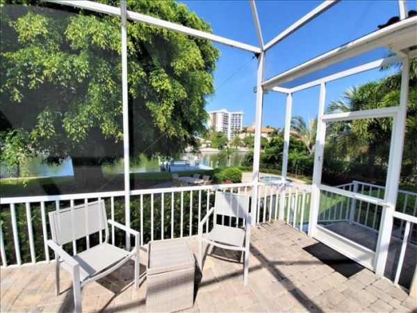 St Armands Circle Vacation Rental Home Sleeps 8