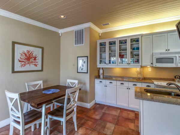 What An Amazing Anna Maria Island Vacation Home Available