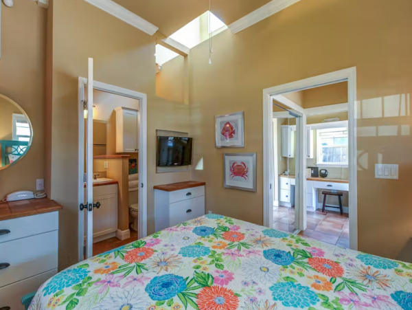 What An Amazing Anna Maria Island Vacation Home Available