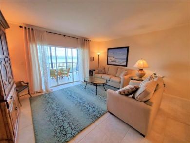 Longboat Key Vacation Condo Two Bedrooms With Bay Views