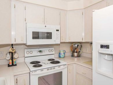 Equipped Kitchen
