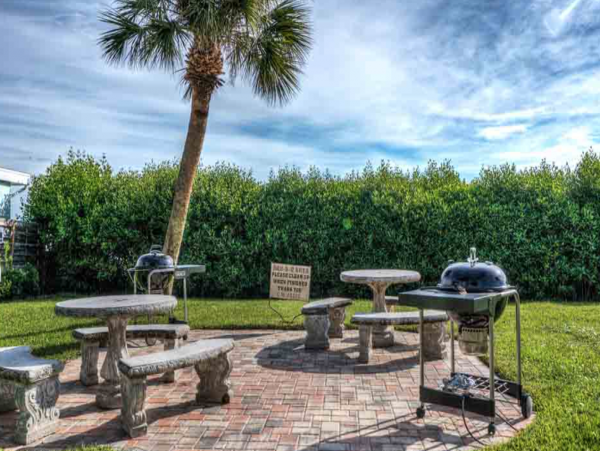 Bradenton Beach Two Bedroom Plus Den Rental 30 steps to GULF!!!!
