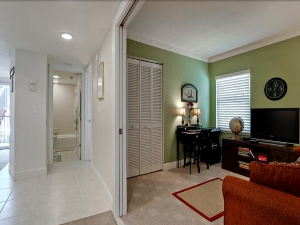 Bradenton Beach Two Bedroom Plus Den Rental 30 steps to GULF!!!!
