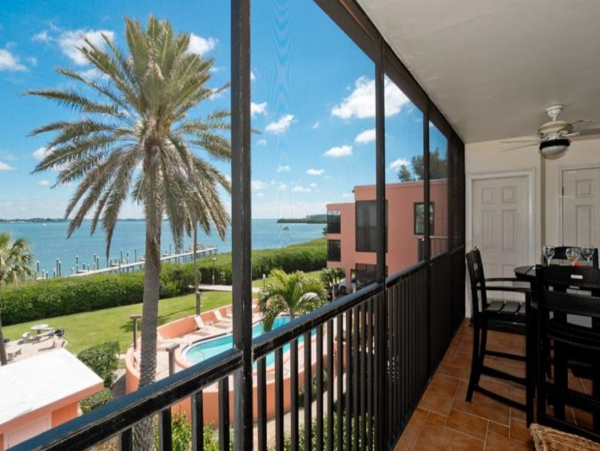 Bradenton Beach Two Bedroom Plus Den Rental 30 steps to GULF!!!!