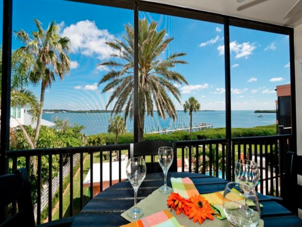 Bradenton Beach Two Bedroom Plus Den Rental 30 steps to GULF!!!!