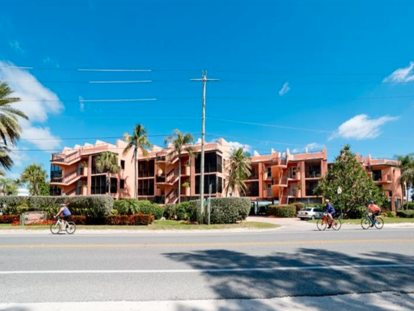 Bradenton Beach Two Bedroom Plus Den Rental 30 steps to GULF!!!!