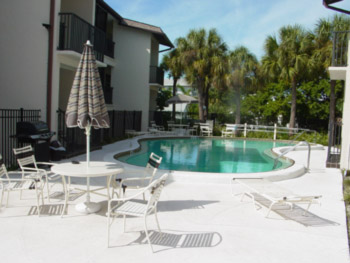 Bradenton Beach, Florida Rental Condo with Shared Pool Bradenton Beach, Florida Rental Condo with Shared Pool