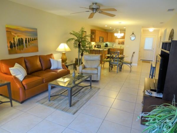 Siesta Key Vacation Condo Walk to Beach Two Bedroom
