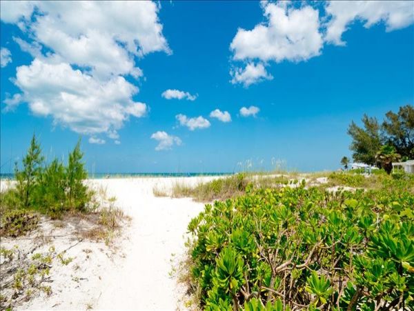 Direct Beachfront Condo Rental on Anna Maria Island Sleeps 6
