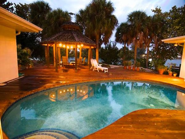 Three Great Bedroom Rental has Boat Dock Anna Maria Island