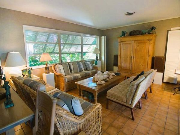 Three Great Bedroom Rental has Boat Dock Anna Maria Island
