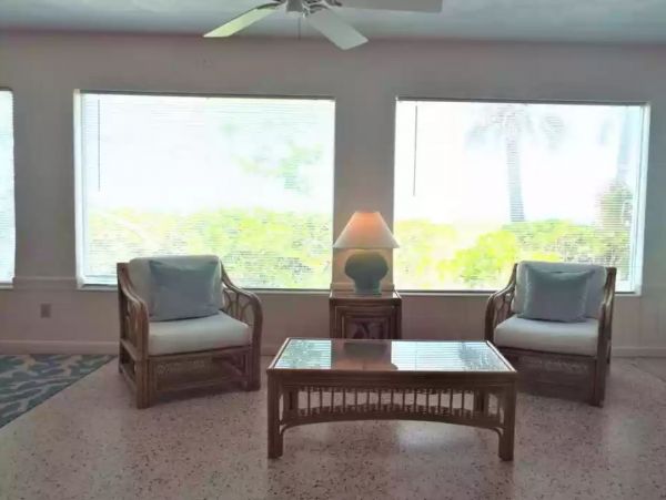 Three Bedroom Beachfront Vacation Home on Longboat Key