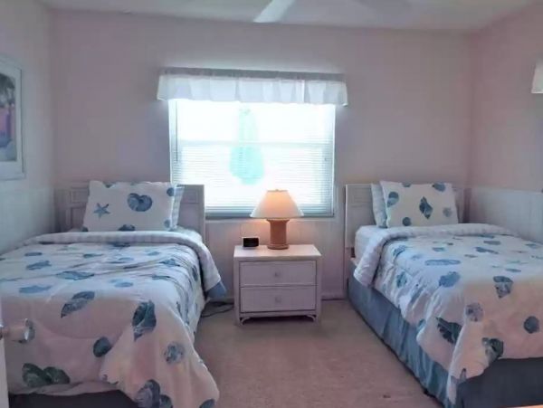 Three Bedroom Beachfront Vacation Home on Longboat Key