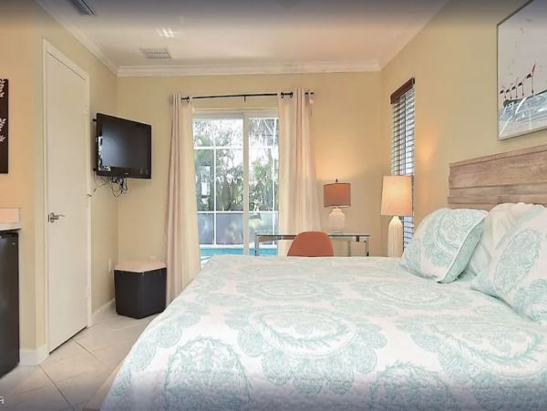Luxury Lido Key Vacation Rental Pool Home Walk To Beach