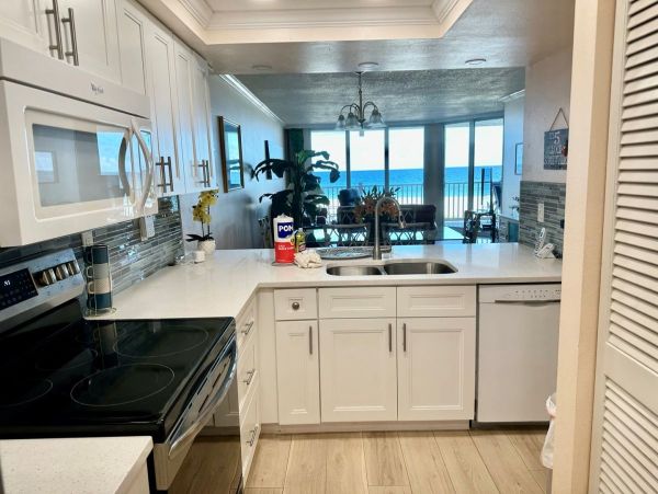 Beachfront Vacation Rental with Pool Balcony Panoramic Views