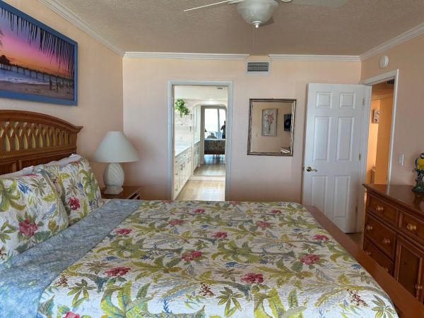 Beachfront Vacation Rental with Pool Balcony Panoramic Views