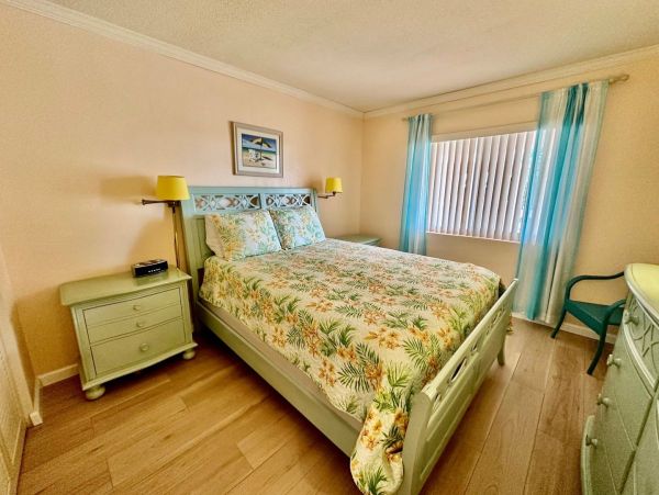 Beachfront Vacation Rental with Pool Balcony Panoramic Views