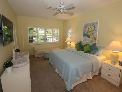 Longboat Key Beachfront Two Bedrooms Condo