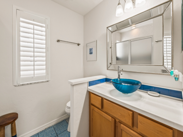 Beautiful 4 Bedroom Coastal Home with Pool in Anna Maria Island