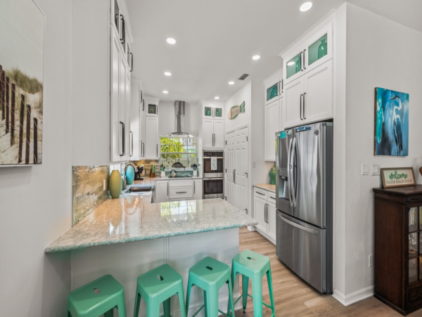 Beautiful 4 Bedroom Coastal Home with Pool in Anna Maria Island
