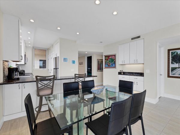Longboat Key Vacation Rental - Beachfront Condo with Pool & Tennis