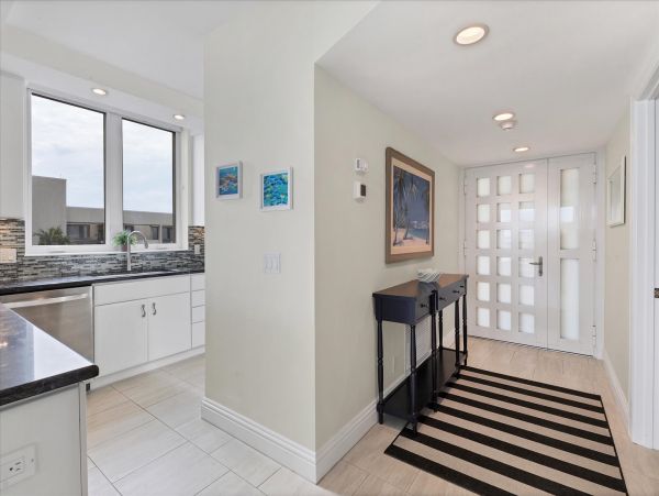 Longboat Key Vacation Rental - Beachfront Condo with Pool & Tennis