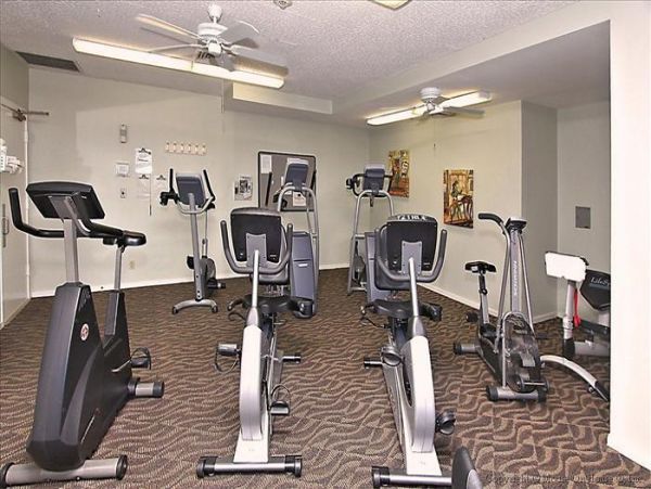 Longboat Key Vacation Condo on Beach Side at South End