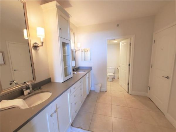 Longboat Key Beach Condo Direct Gulf Views