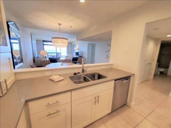 Longboat Key Beach Condo Direct Gulf Views