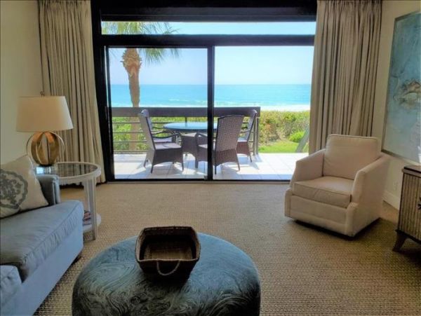 Longboat Key Beach Condo Direct Gulf Views